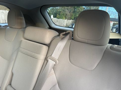 Used 2019 Jeep Cherokee Latitude w/ Popular Appearance Group image 13