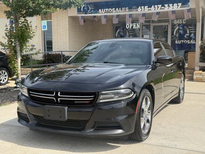 Used 2015 Dodge Charger SE w/ Power Sunroof Group