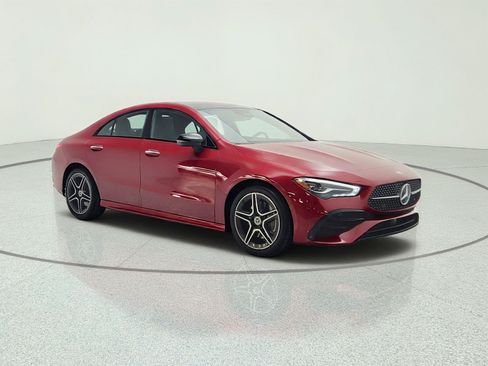 Certified 2025 Mercedes-Benz CLA 250 4MATIC image 3