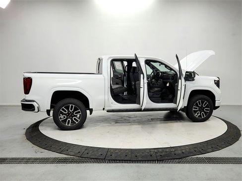 New 2026 GMC Sierra 1500 AT4 w/ AT4 Premium Package image 16