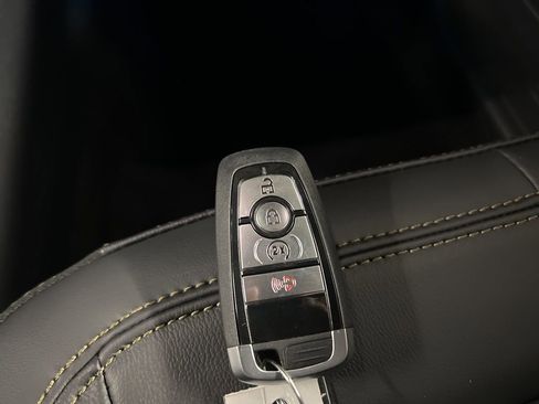 New 2026 Ford Bronco Badlands image 43