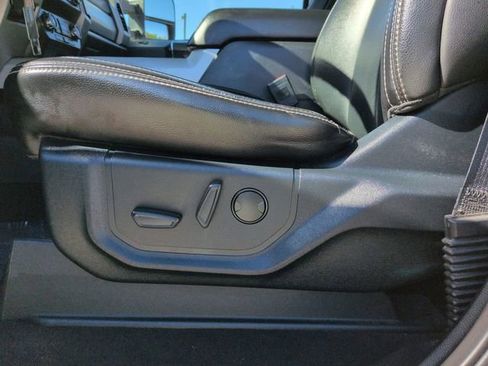 Certified 2021 Ford F250 Lariat w/ Lariat Value Package image 21