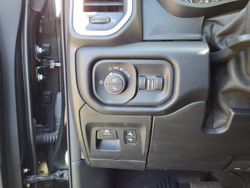 Used 2020 RAM 1500 Laramie w/ Sport Appearance Package AWD/4WD image 16