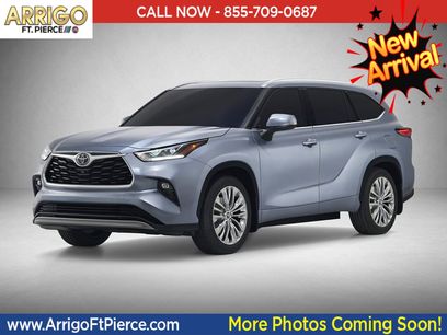 Used 2022 Toyota Highlander Limited