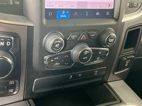 Used 2022 RAM 1500 Classic Warlock w/ Electronics Group AWD/4WD image 15