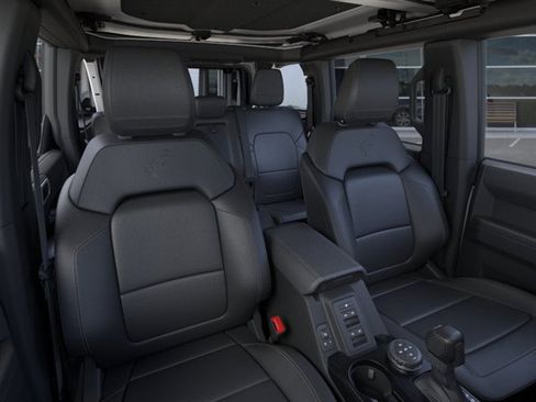New 2026 Ford Bronco Badlands AWD/4WD image 10