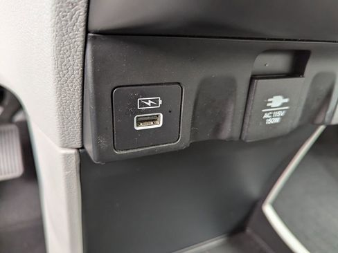 Used 2022 Honda Odyssey Touring image 25