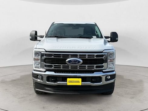 Certified 2025 Ford F350 XLT w/ FX4 Off-Road Package AWD/4WD image 2