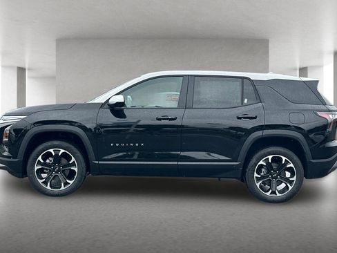 New 2026 Chevrolet Equinox LT w/ Convenience Package II FWD image 7