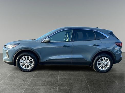 Used 2023 Ford Escape Active w/ Tech Pack #2 image 4