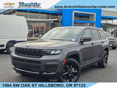 Used 2023 Jeep Grand Cherokee L Laredo