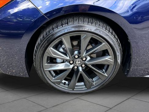 Certified 2025 Toyota Corolla SE w/ SE Premium Package FWD image 11