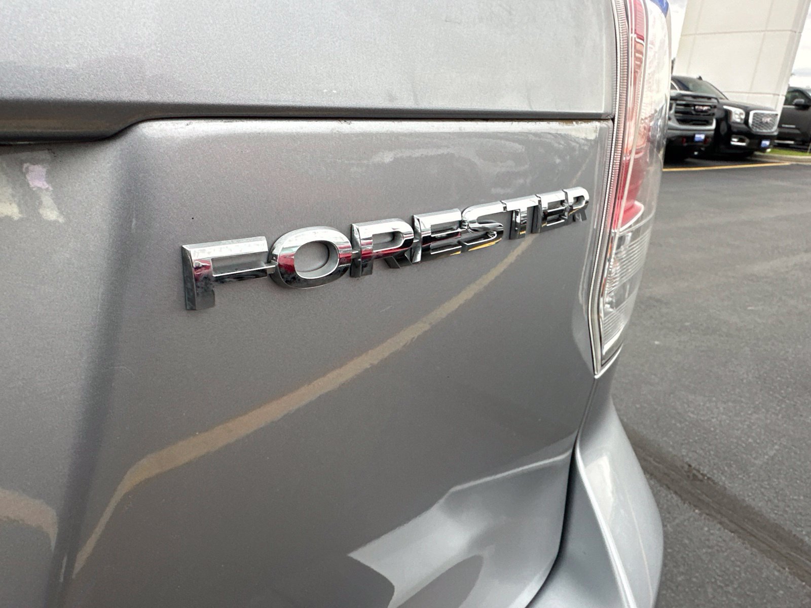 Used 2018 Subaru Forester 2.5i w/ Alloy Wheel Package AWD/4WD image 7