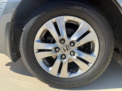 Used 2011 Honda Accord SE image 25