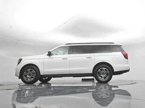 Certified 2025 Ford Expedition Max Active RWD image 53