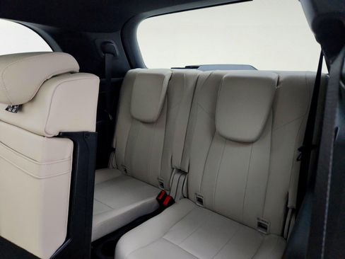 Used 2024 Mercedes-Benz EQB 250+ image 33