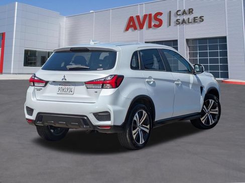 Used 2025 Mitsubishi Outlander Sport SE AWD/4WD image 6