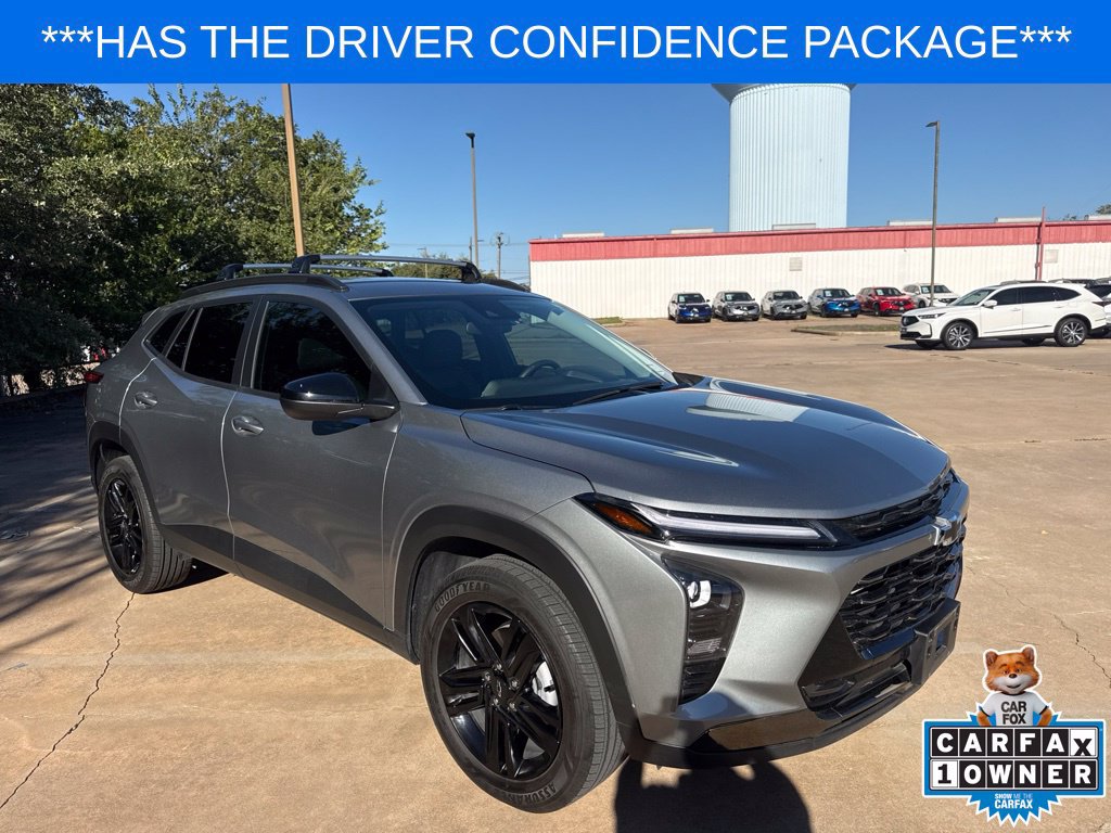 Used 2025 Chevrolet Trax ACTIV w/ Driver Confidence Package FWD image 3
