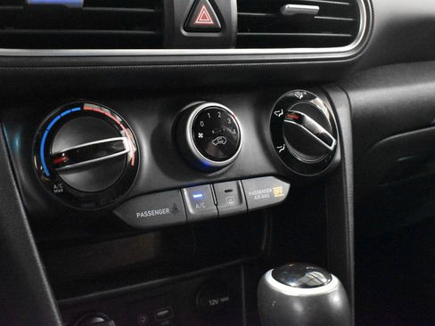Used 2021 Hyundai Kona Night FWD image 13