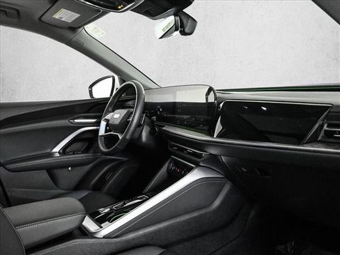 Certified 2025 Audi Q5 Premium w/ Convenience Package AWD/4WD image 23