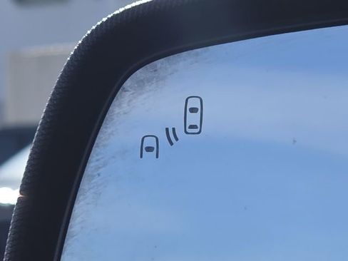 Used 2017 GMC Terrain Denali image 11