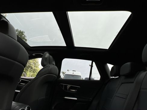 Certified 2025 Mercedes-Benz GLC 300 4MATIC image 27