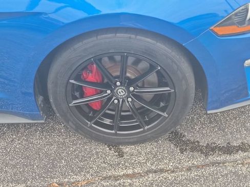 Used 2019 Ford Mustang GT Premium w/ Equipment Group 401A RWD image 27
