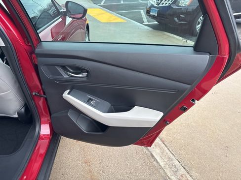 Used 2023 Honda Accord LX image 9