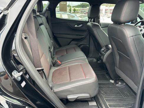 Certified 2021 Chevrolet Blazer RS w/ Enhanced Convenience Package AWD/4WD image 28