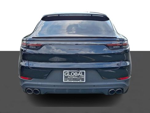 Used 2021 Porsche Cayenne S AWD/4WD image 6
