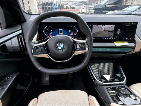 Used 2025 BMW X3 xDrive30i w/ Convenience Package image 8