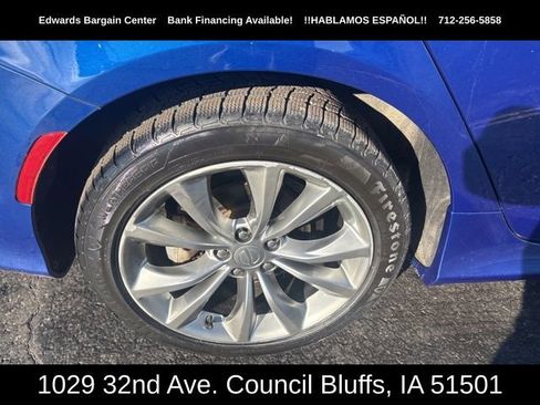 Used 2015 Chrysler 200 S w/ Navigation & Sound Group I image 9