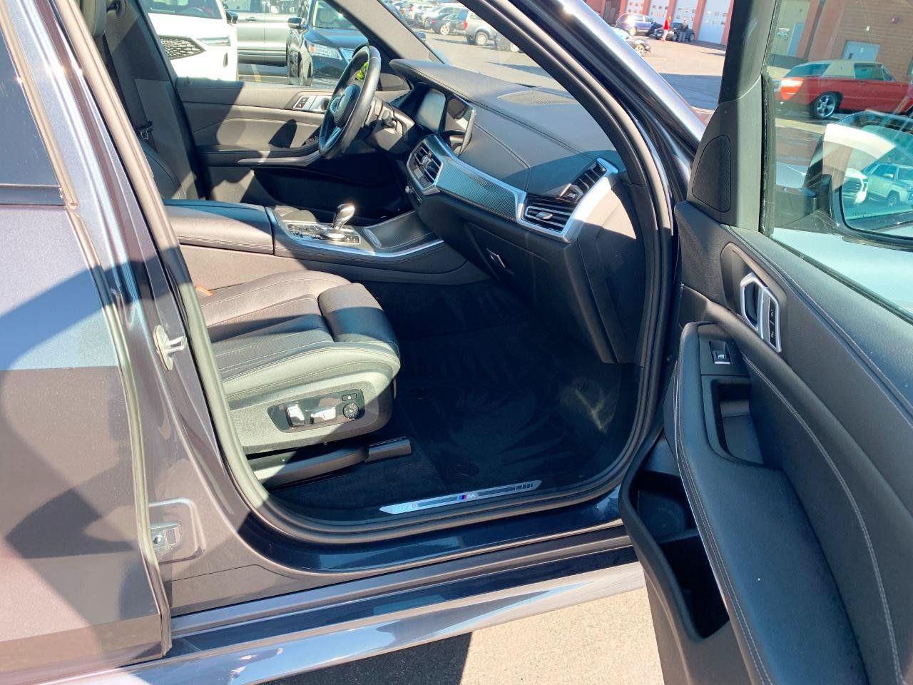 Used 2022 BMW X5 xDrive45e AWD/4WD image 25