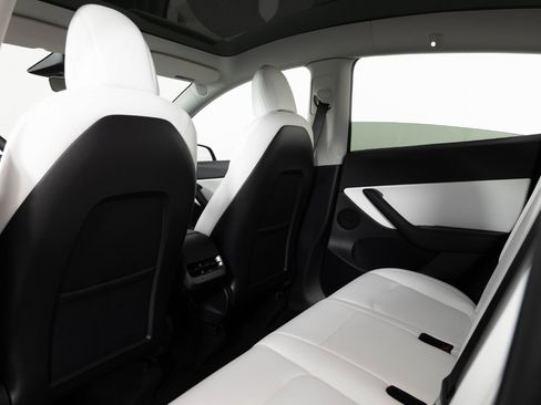 Used 2022 Tesla Model Y Performance AWD/4WD image 20