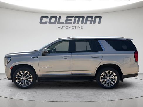 Used 2023 GMC Yukon Denali image 2