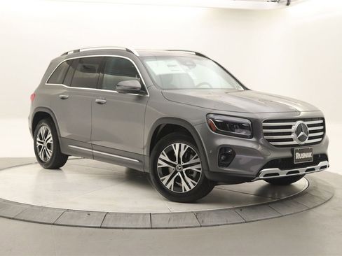 New 2026 Mercedes-Benz GLB 250 image 1