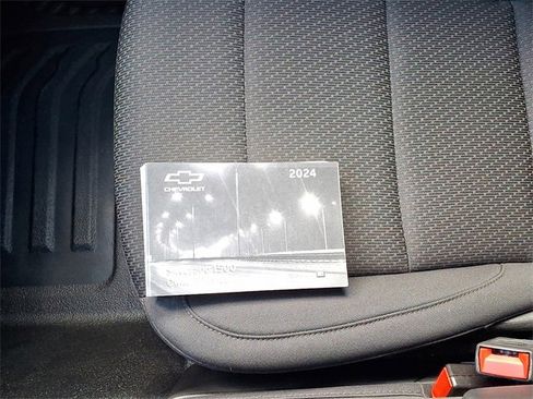 Used 2024 Chevrolet Silverado 1500 W/T w/ WT Value Package image 26