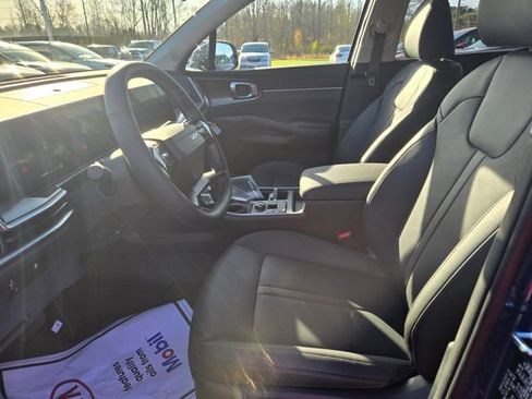 New 2026 Kia Sorento S FWD image 6