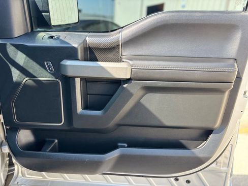 Used 2019 Ford F150 Raptor w/ Equipment Group 802A Luxury AWD/4WD image 16