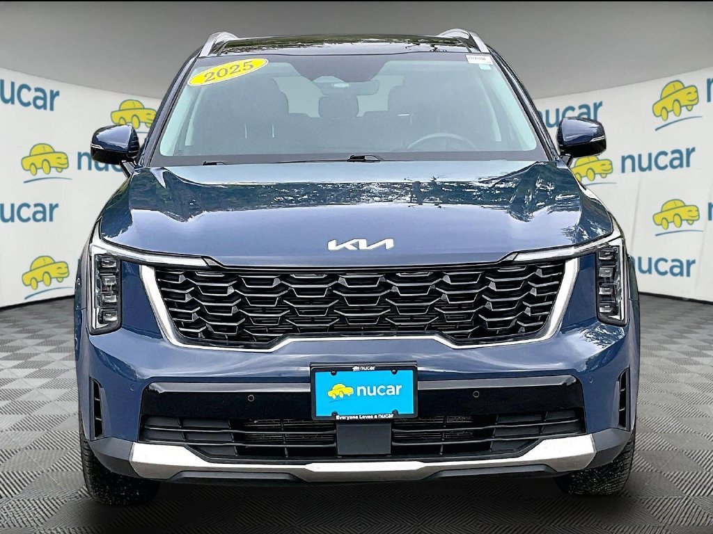 Used 2025 Kia Sorento S w/ Panoramic Sunroof Package AWD/4WD image 2