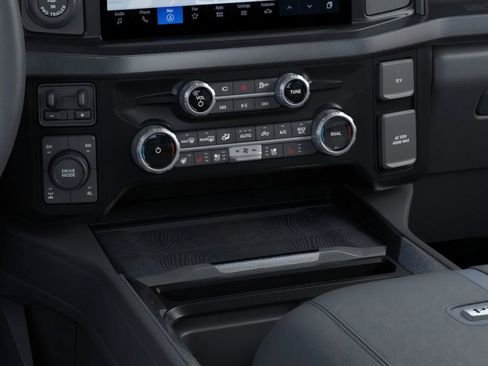 New 2026 Ford F250 Platinum image 44