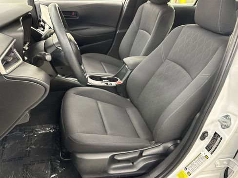 Used 2024 Toyota Corolla LE FWD image 14