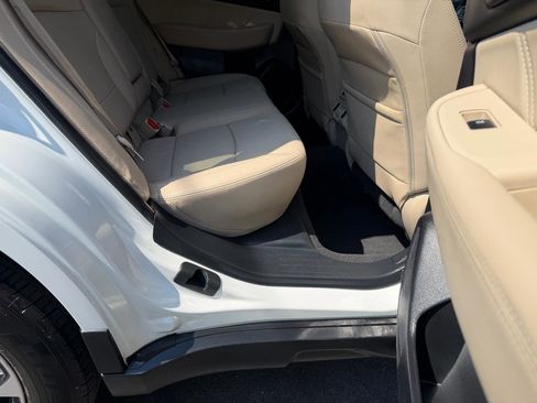 Used 2018 Subaru Outback 2.5i Limited AWD/4WD image 31