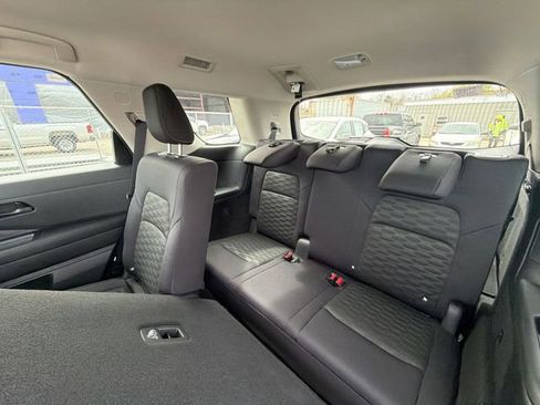 New 2026 Nissan Pathfinder SV AWD/4WD image 22