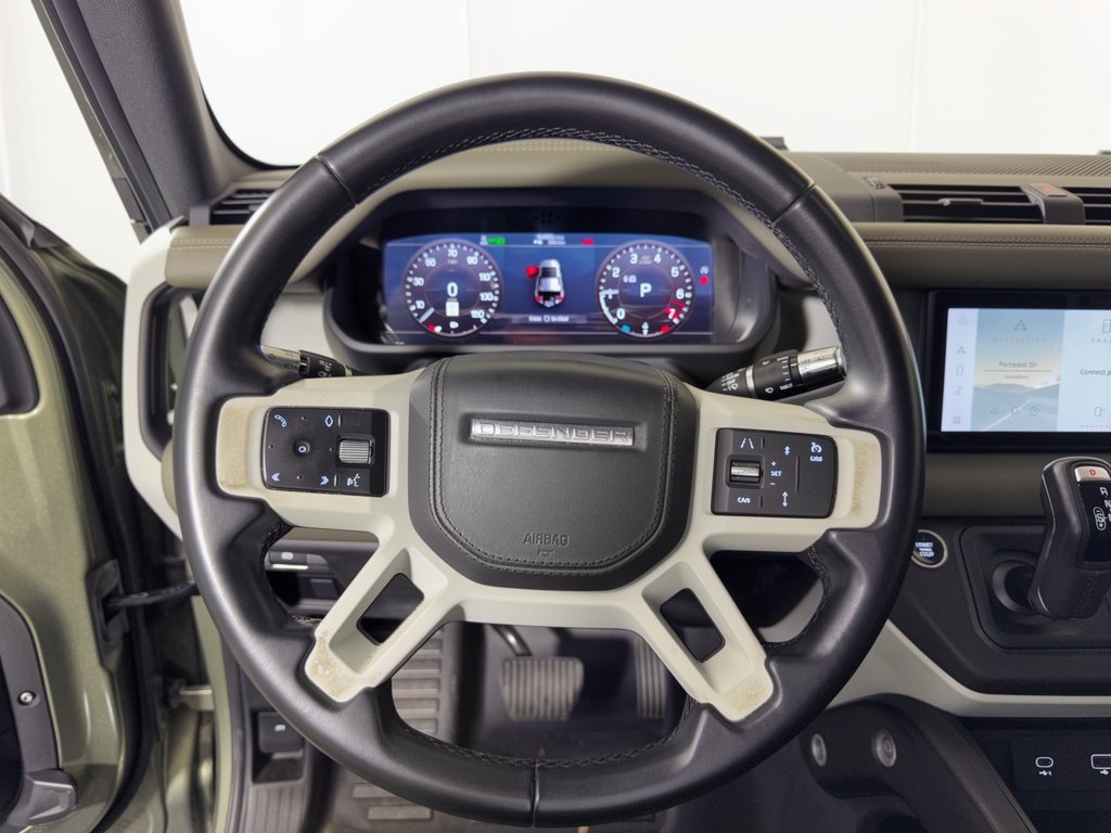 Used 2020 Land Rover Defender 110 HSE AWD/4WD image 10