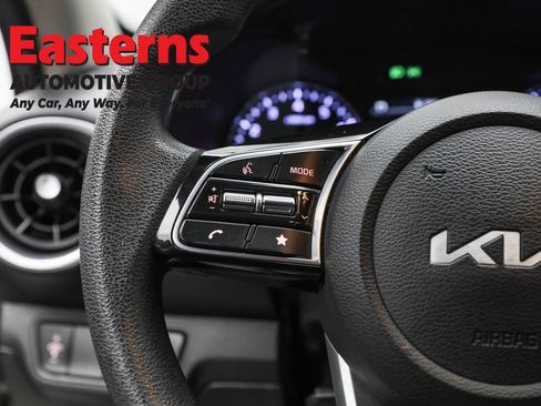 Used 2023 Kia Forte LXS image 15