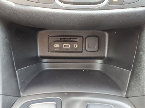 Used 2022 Chevrolet Equinox RS w/ RS Leather Package AWD/4WD image 20