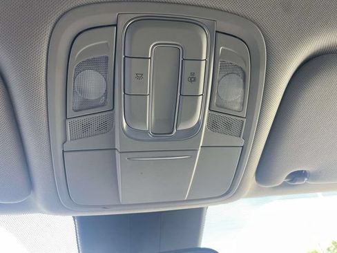 Used 2019 Hyundai Santa Fe SE AWD/4WD image 24