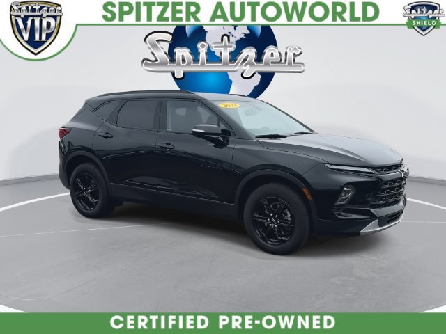 Used 2024 Chevrolet Blazer LT w/ Midnight/Sport Edition FWD image 3