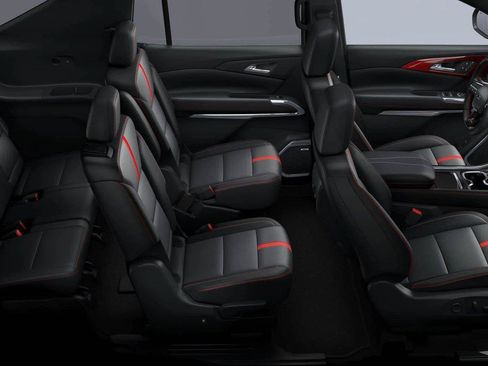New 2026 Chevrolet Traverse RS w/ LPO, Cargo Package FWD image 7